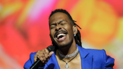 Jeangu Macrooy geeft punten namens Nederland