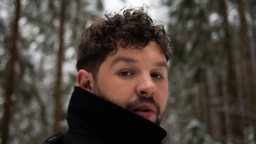 Interview met James Newman (VK): ‘Het draait allemaal om de avond zelf’